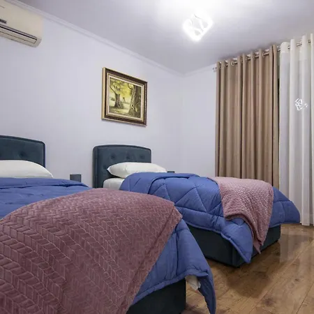 Apartament Dea's Center